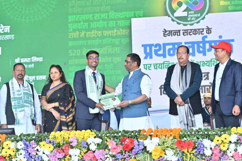 सीएम हेमंत सोरेन का संकल्प: बिना परेशानी हर नागरिक को उसका अधिकार