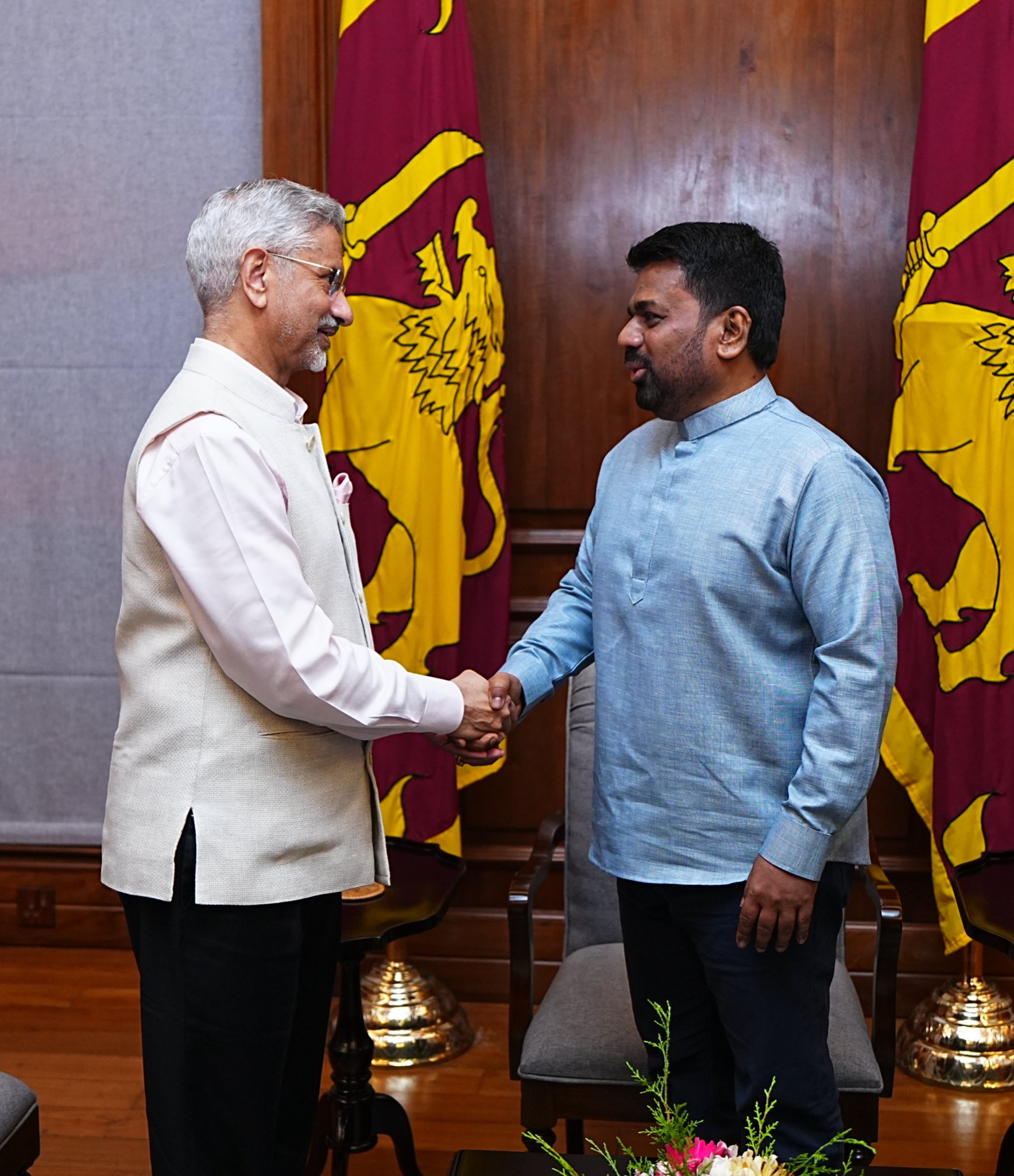 चक्रवात ‘दितवाह’ के बाद श्रीलंका को भारत की बड़ी राहत, 45 करोड़ डॉलर के सहायता पैकेज का ऐलान