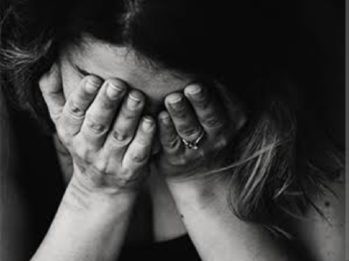 देहरादून में शिक्षक की शर्मनाक हरकतें उजागर, बाल आयोग और पुलिस की सख्ती शुरू